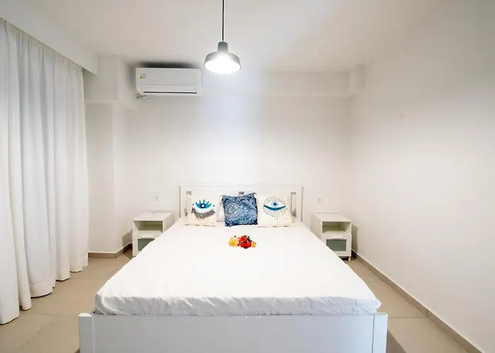 Ennea Suites-space Flámbouras